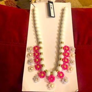 Ann Taylor white statement necklace